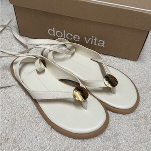 Dolce Vita Judy sandals never worn